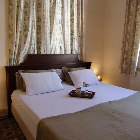 Finestra Rossa Old Town Vintage House Дом отдыха Лефкада