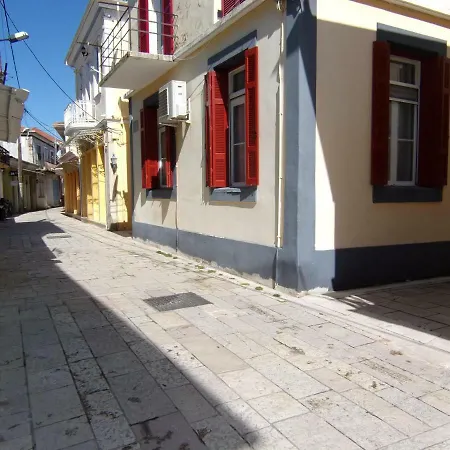 Finestra Rossa Old Town Vintage House Lefkada City
