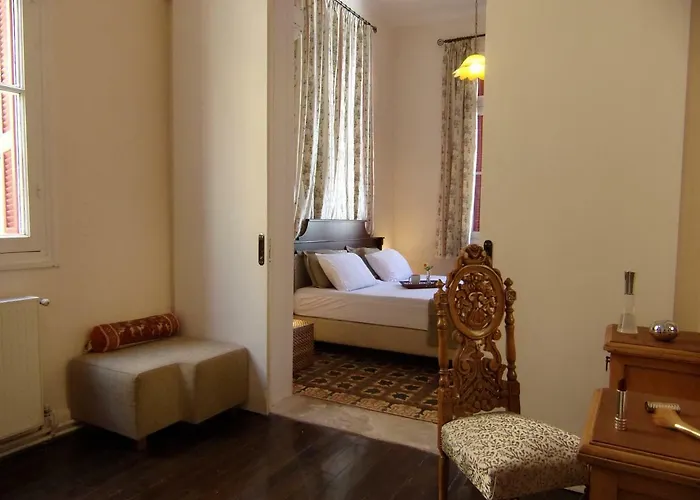 Dom wakacyjny Finestra Rossa Old Town Vintage House *